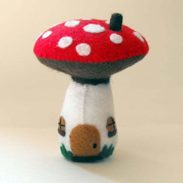 Felt Mushroom Toadstool House Pin Cushion 