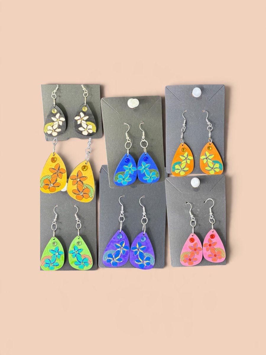 Handmade earrings. Beautiful design with Rhinestones. Completely handmade. 