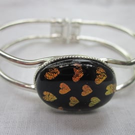 Handmade fused glass bangle - Burnt hearts 