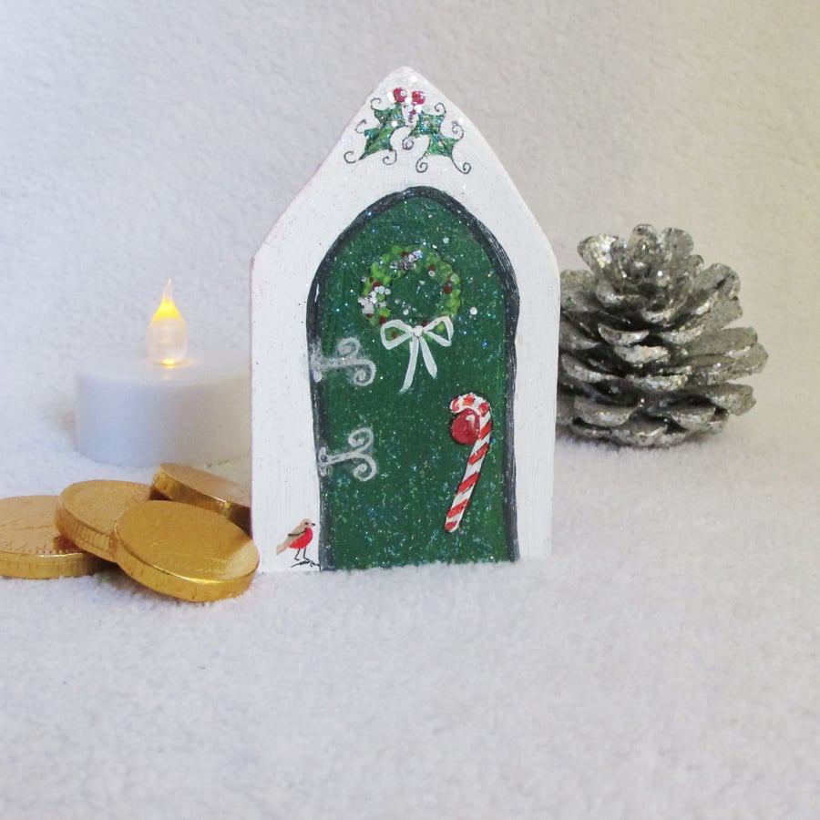 Christmas Door, stand on a shelf or hang on the tree