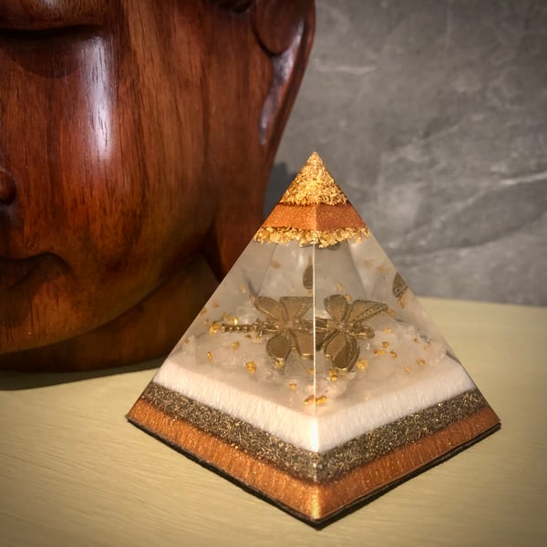 Odonata Crystal Energy Pyramid with Dragonfly and Clear Quartz (steam punk)