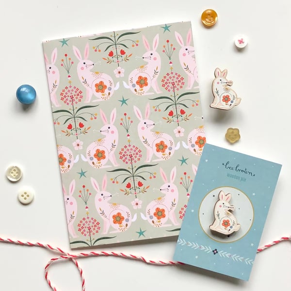Co-Ordinating Card & Pin Gift Bundle