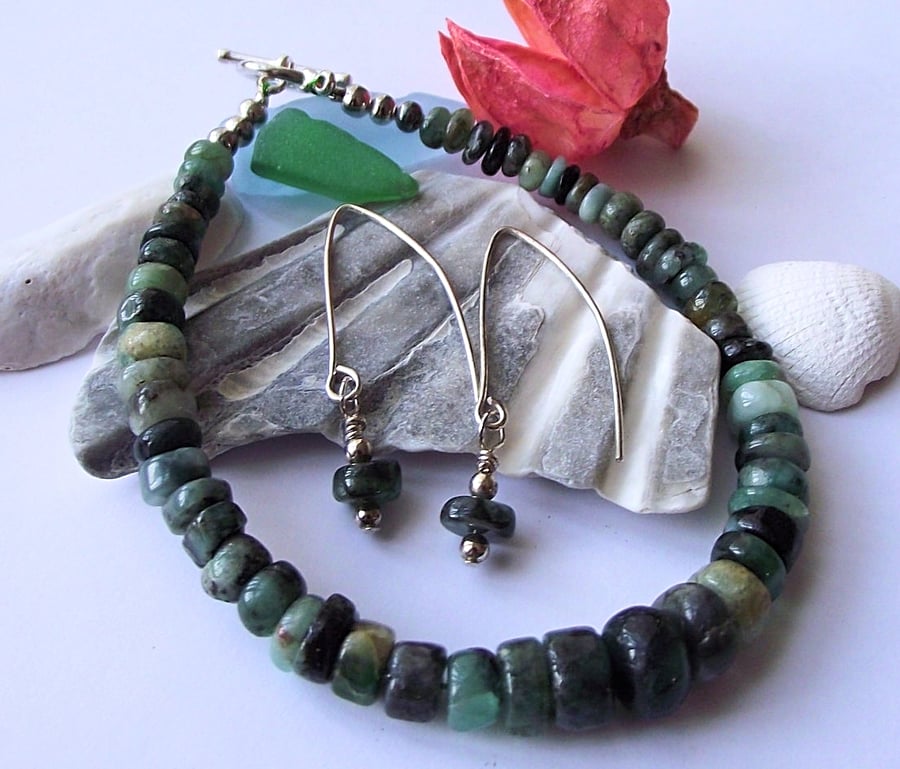 Emerald earrings bracelet free semi precious gemstone