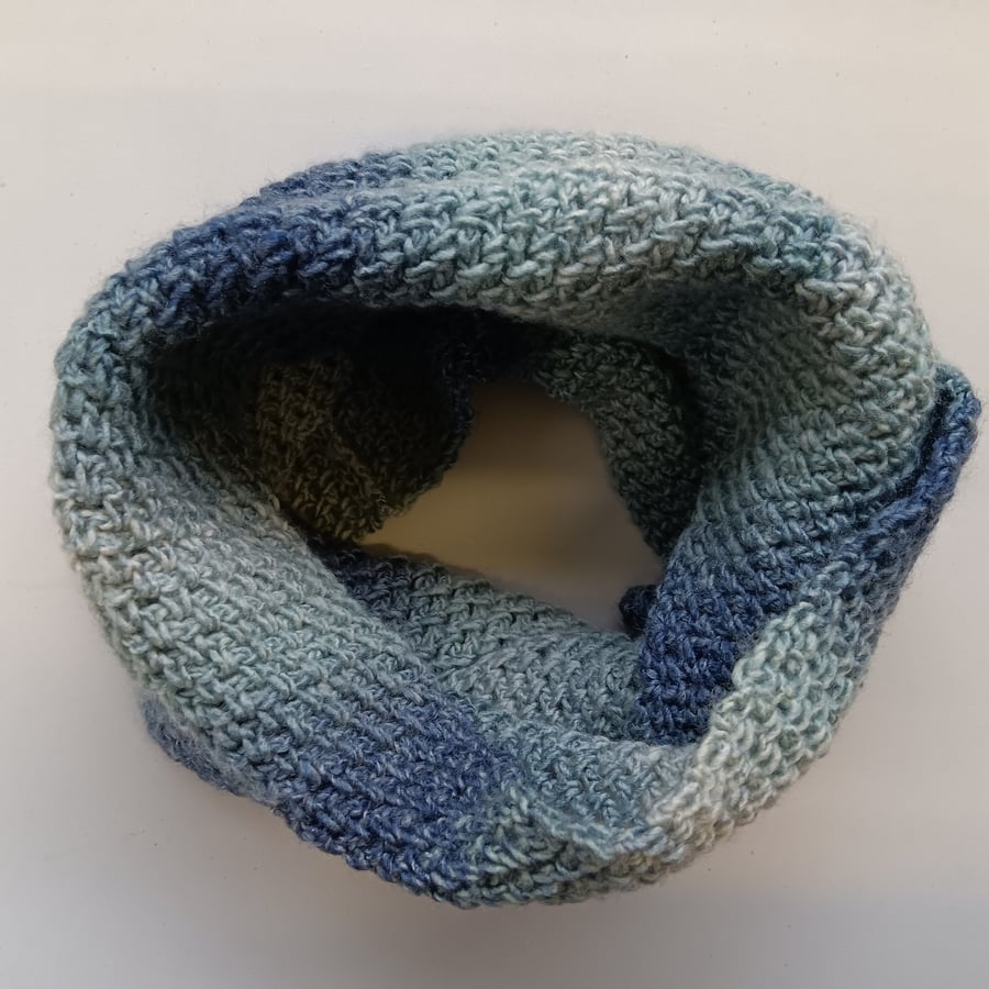 Crochet Infinity Scarf (Beach Blues) - cosy and stylish!