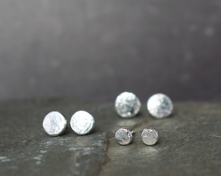 Silver DOT stud earrings gift set