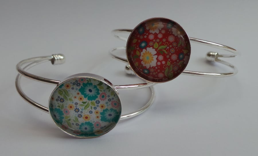 Silver Plated Glass Cabochon Bangle Flower Floral lots of different designs