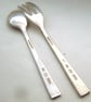 Teaspoon and cakefork set, handstamped vintage - Image 2