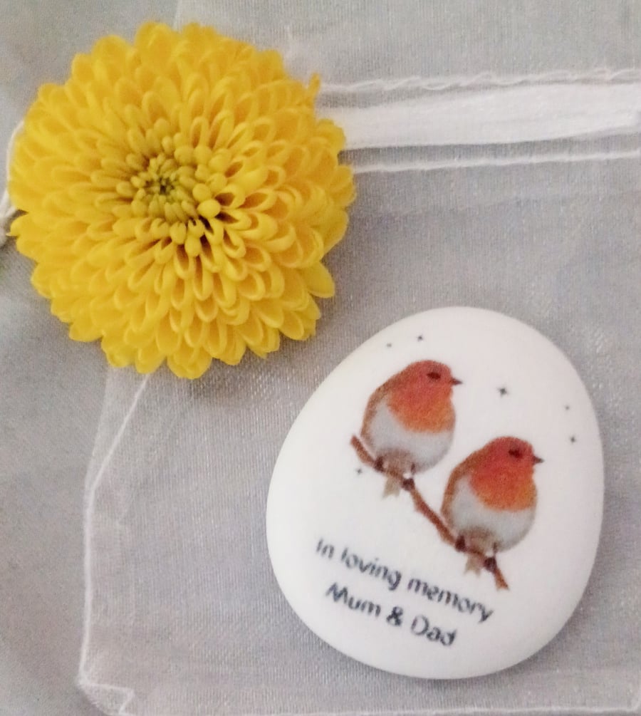 Robin Memorial Keepsake Pocket Hug Mum and Dad