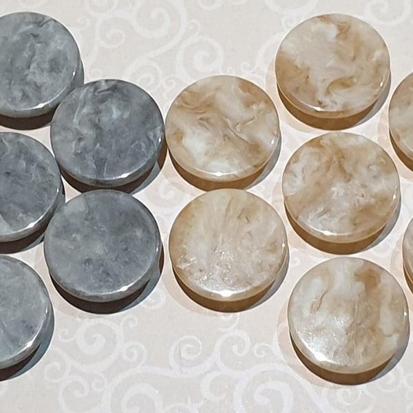  Italian Polyester horn buttons in 3 sizes And 2 colours 15mm 21mm 23mm matching