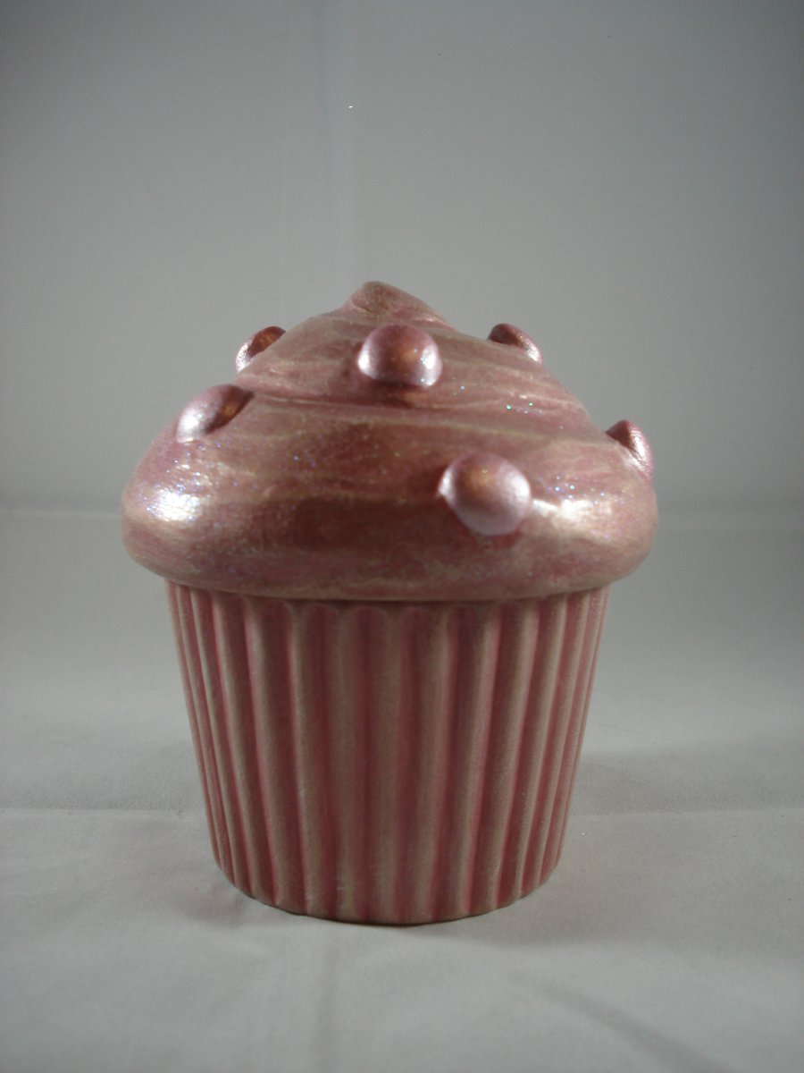 Ceramic Hand Painted Pink Cup Cake Muffin Cake Trinket Box Jewellery Case Pot.