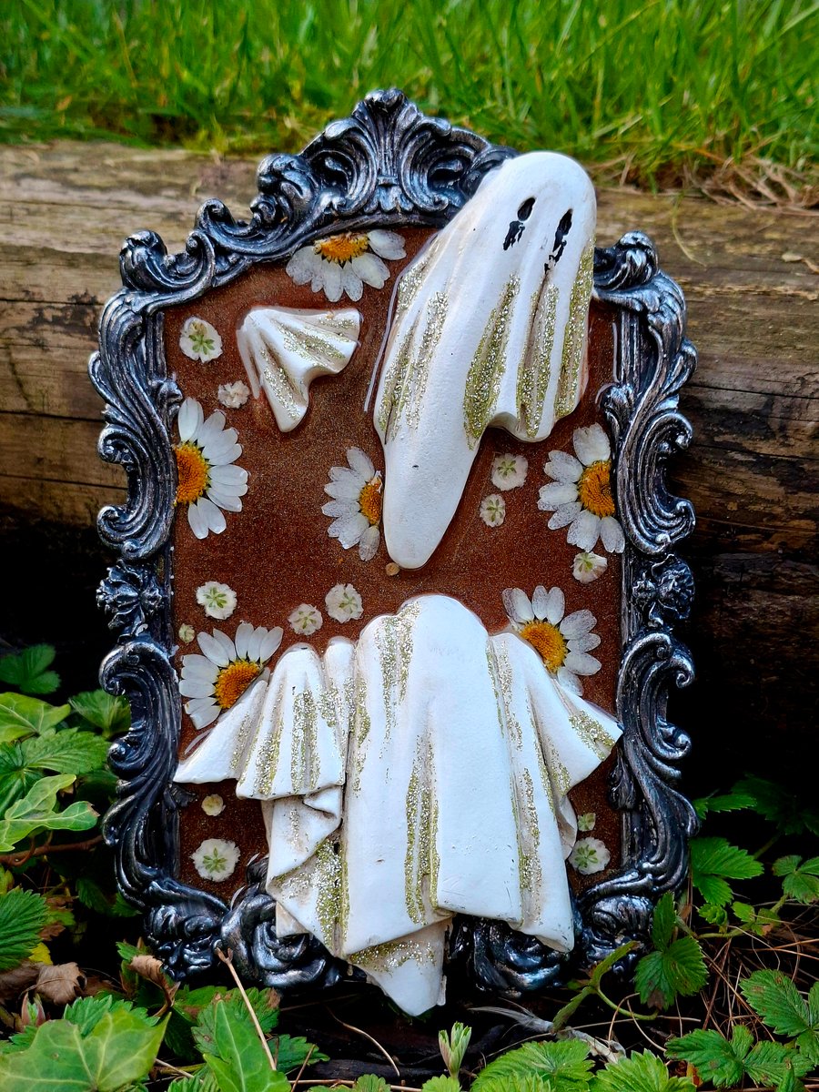 Spooky cute upcycled ghost ghostie frame gothic alternative 