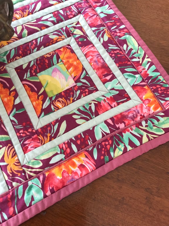 Artichoke Garden quilted textile table topper