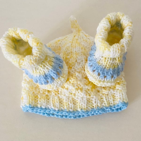 lemon baby hat and  bootie set,, First size baby set, Gender neutral, 