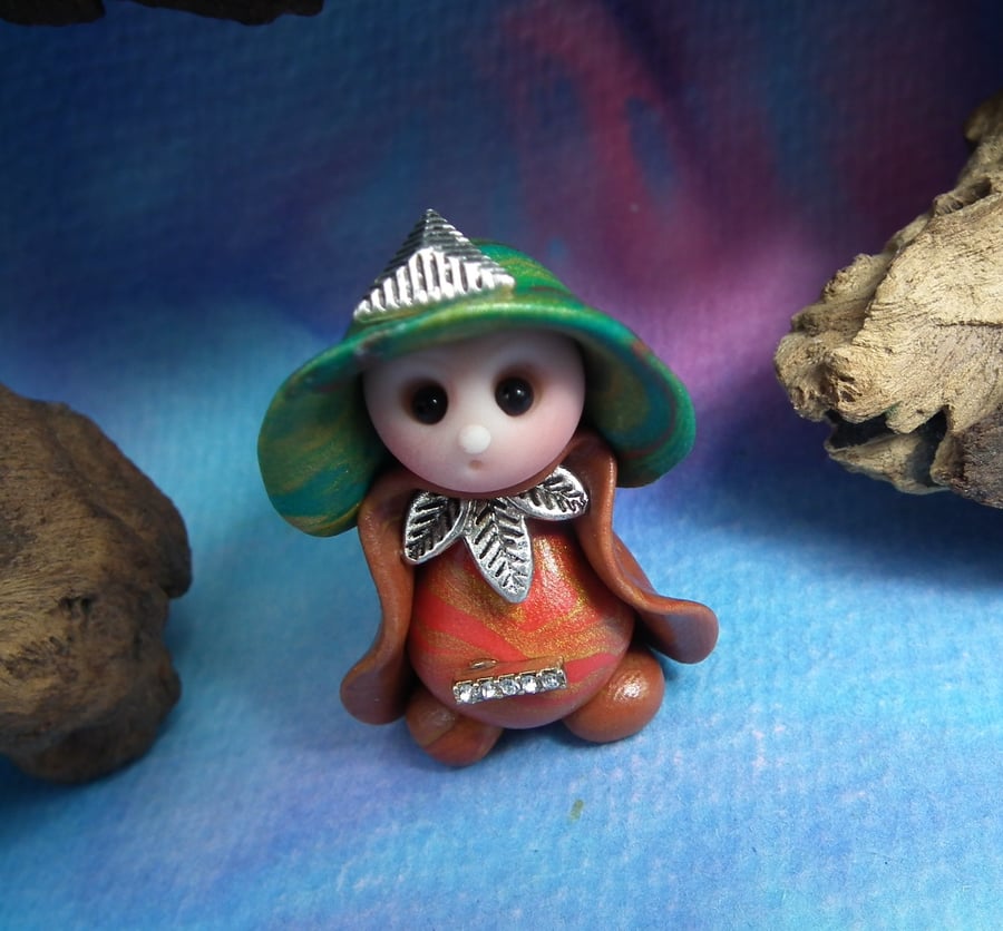 Tiny Gnome Maiden 'Cass' 1.5" OOAK Sculpt by Ann Galvin