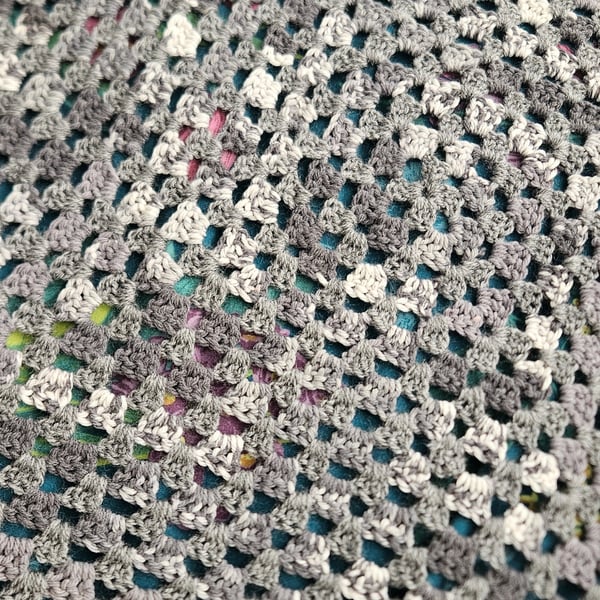 Giant Grannie Square Lap Blanket 