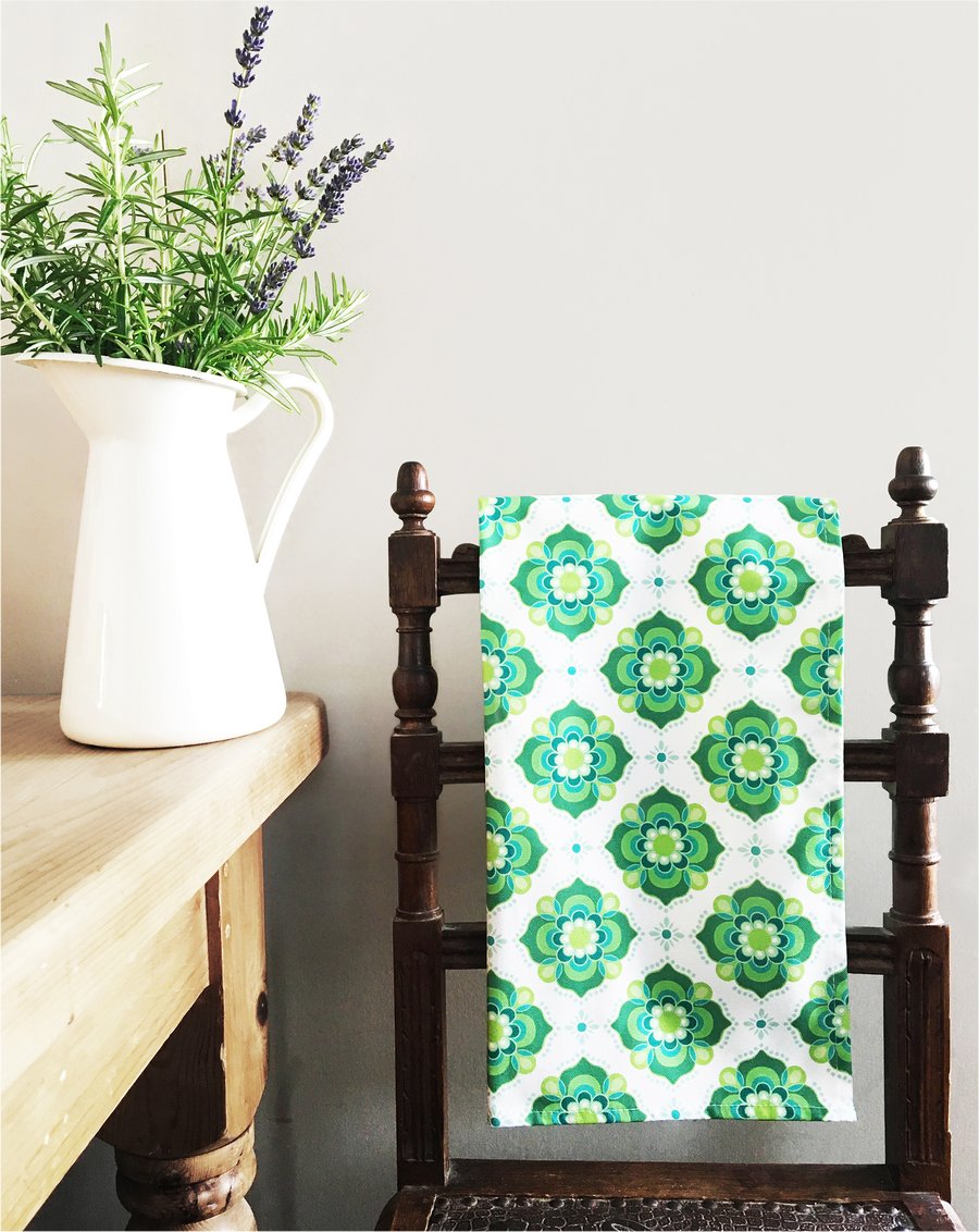 BOHO Cotton tea towel - Green & white bohemian flower pattern