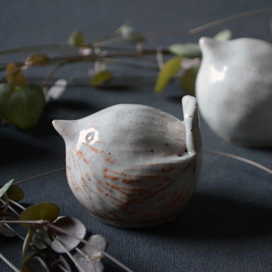 Little ceramic wren - pottery bird with crackle glaze