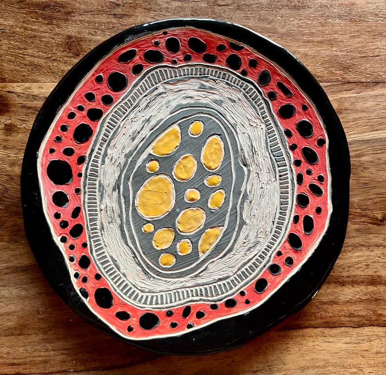 GORGEOUS COLOURFUL LITTLE WALL PLAQUE