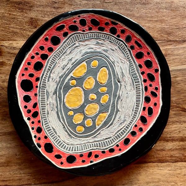 GORGEOUS COLOURFUL LITTLE WALL PLAQUE