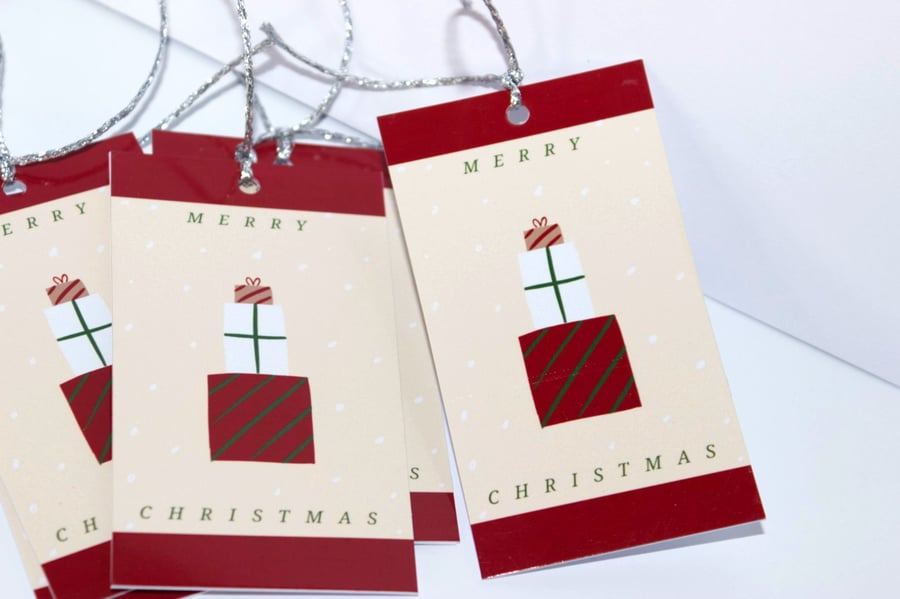 9 Christmas gift Tags, 'pretty presents', Christmas gift accessories