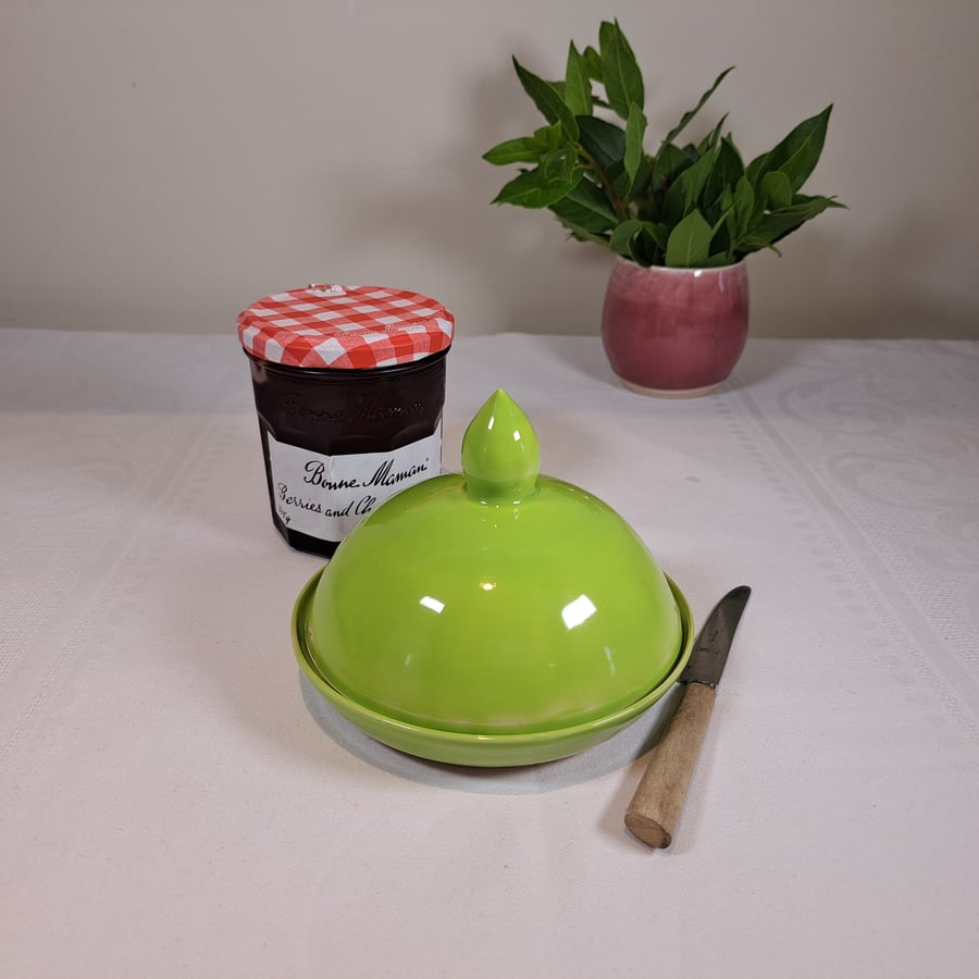LIME GREEN STONEWARE BUTTER DISH
