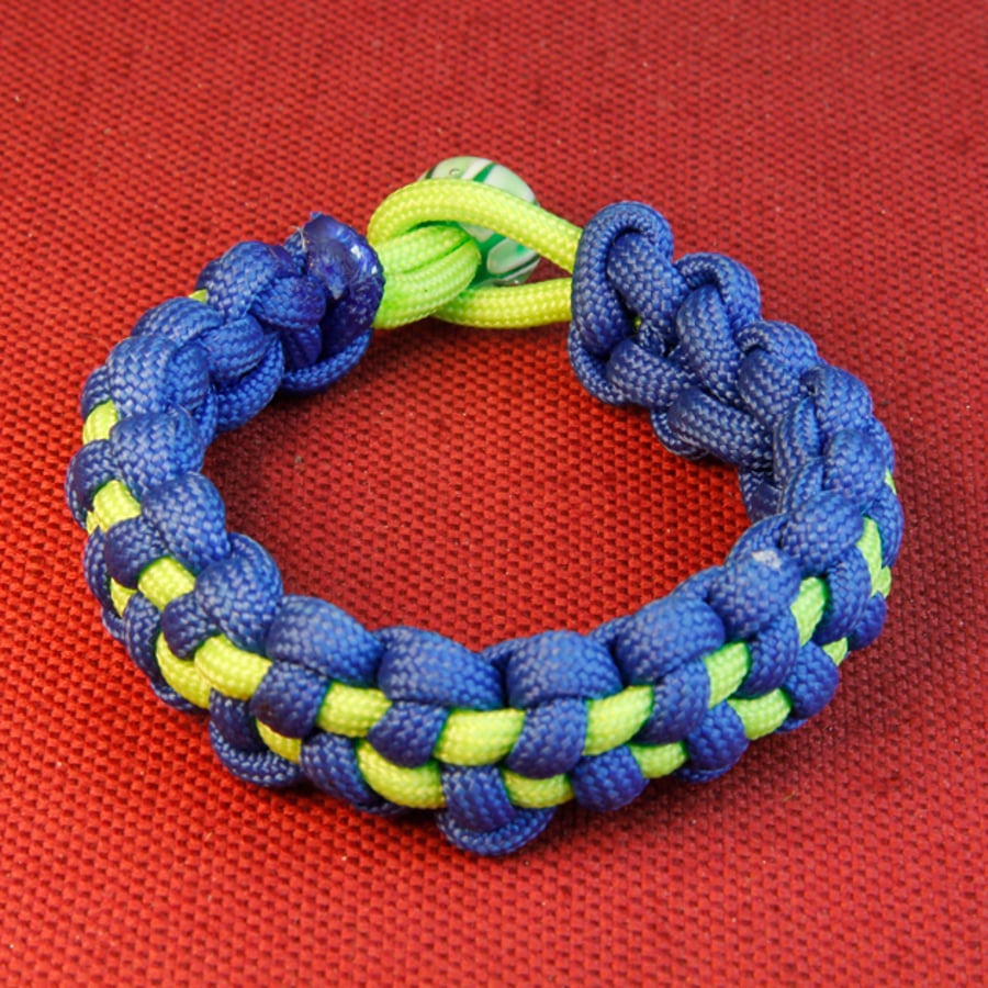 11 PARACORD BRACELET