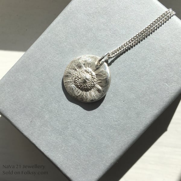 Silver Daisy textured pendant- REF: DP 01