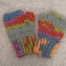 Crochet Fingerless Gloves In A Multi Yarn (R138)