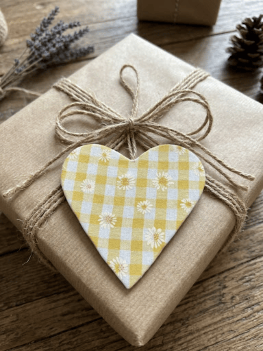 Heart Wall Hanging: Handmade Decoration