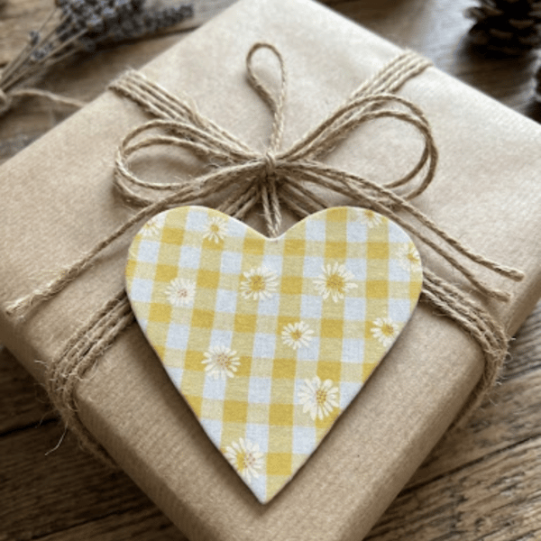 Heart Wall Hanging: Handmade Decoration