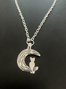moon cat pendant necklace silver plated 18" curb chain