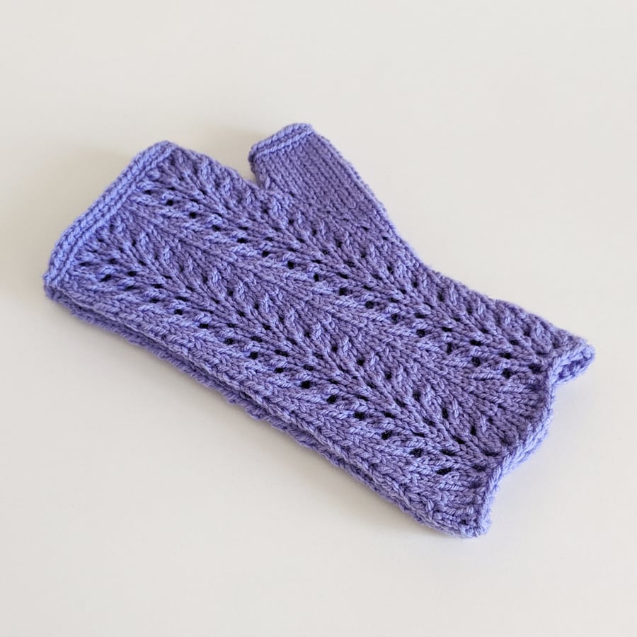 Fingerless Gloves Mitts - Wrist Warmers -  Lilac