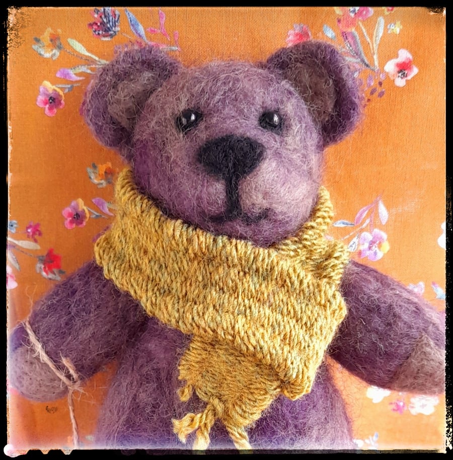 Needle Felt Wool Bear - Toddybear Earnest Needlefelted