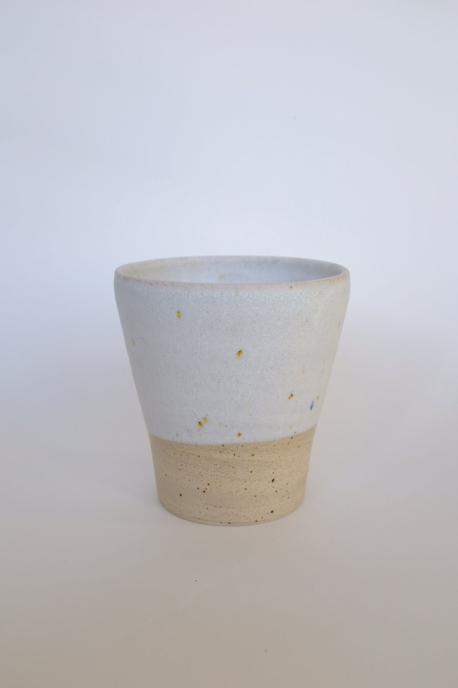 Matt white plant pot