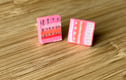 STUDS SQUARE AND ROUND
