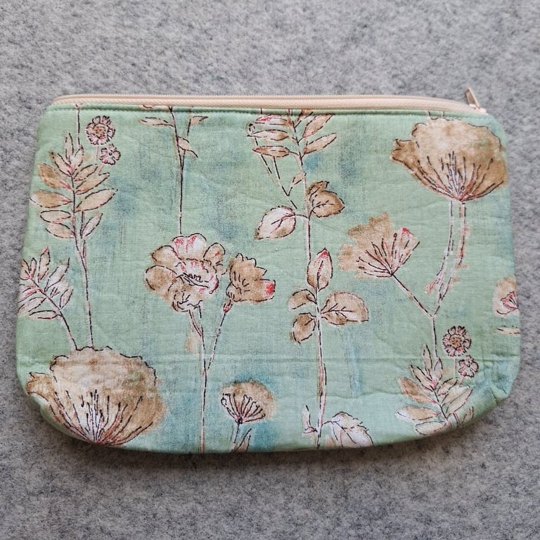 Make up bag