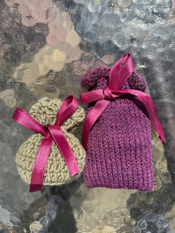 Lot of 2 Handmade crochet lavender sachets 