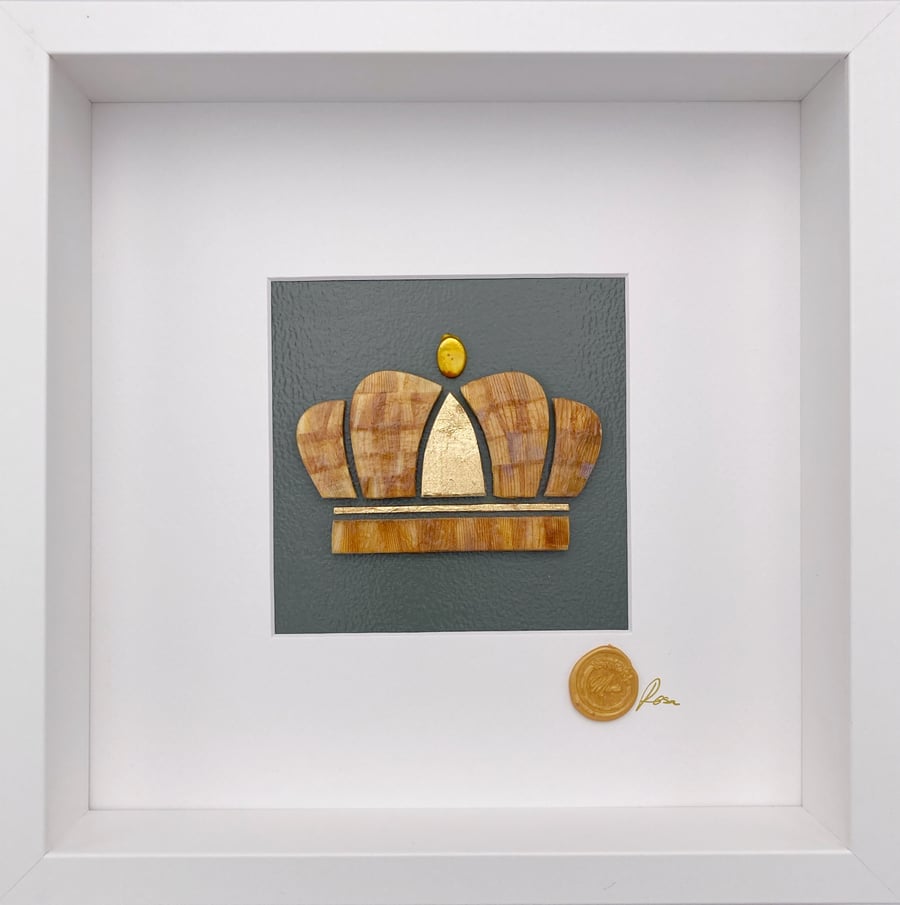 Marie-Antoinette, botanical artwork made of daylily petals