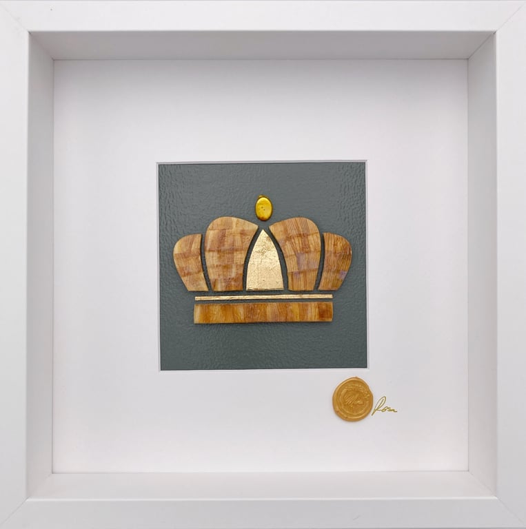 Marie-Antoinette, botanical artwork made of daylily petals