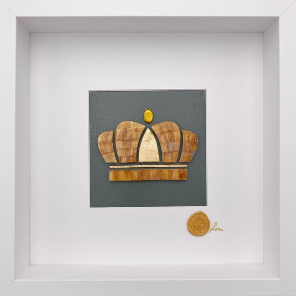 Marie-Antoinette, botanical artwork made of daylily petals