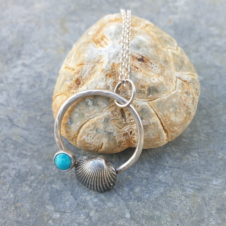 Silver seashell and turquoise beach pendant