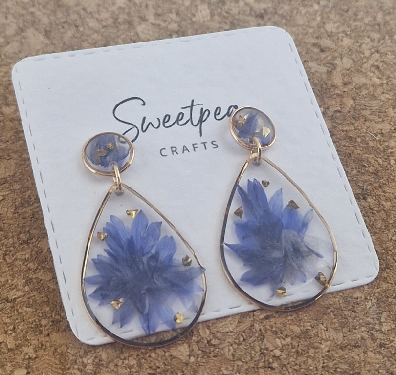 Pressed flower resin earrings