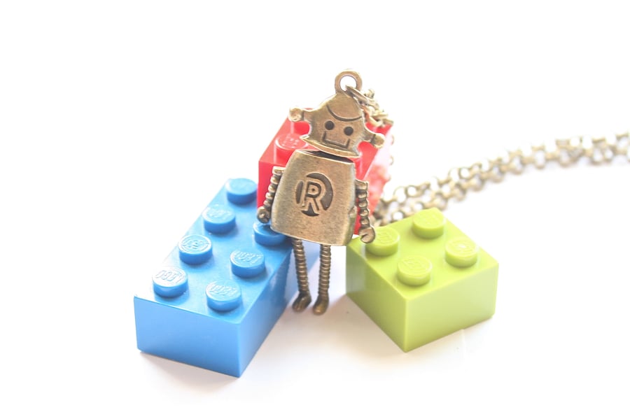 Robot necklace, steampunk necklace, sci-fi necklace, bronze necklace, geek