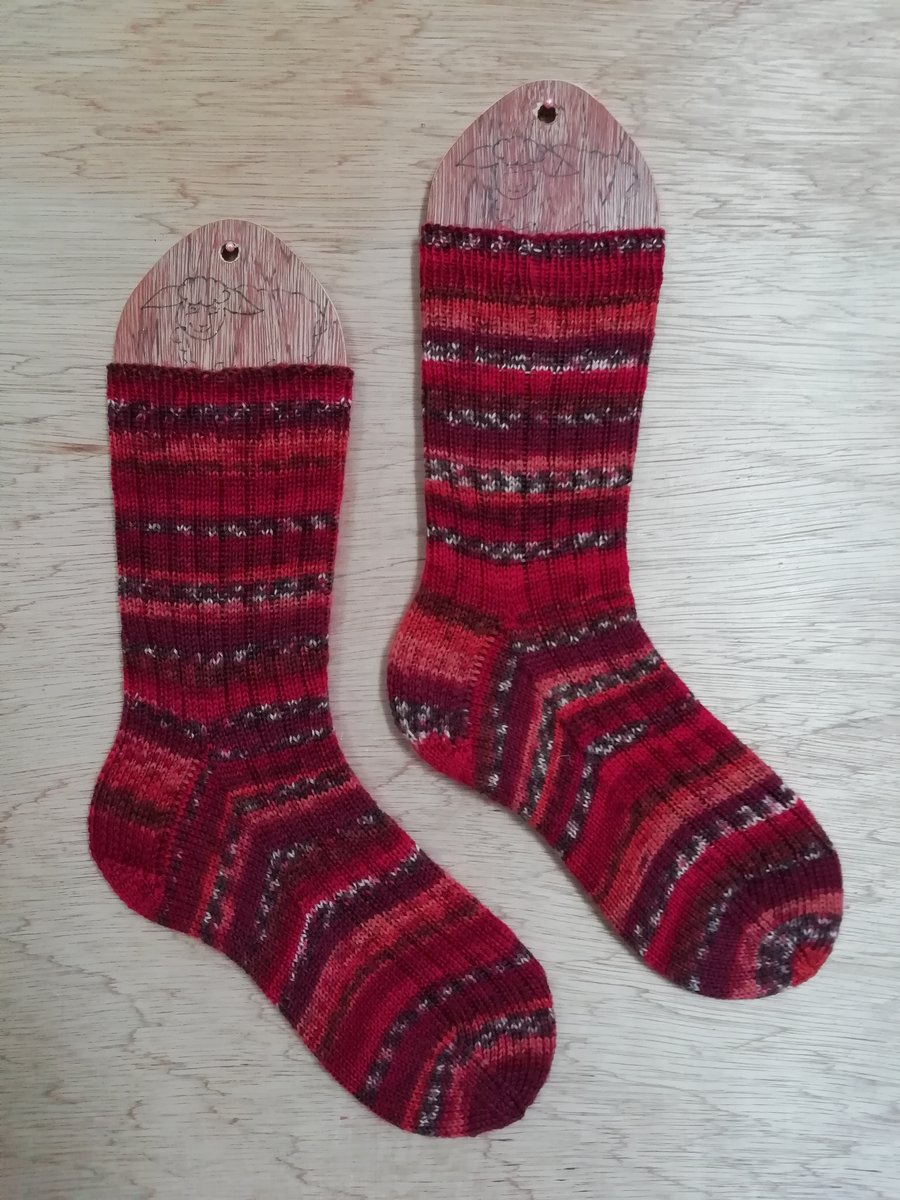 Hand knitted socks, MEDIUM, size 5-7