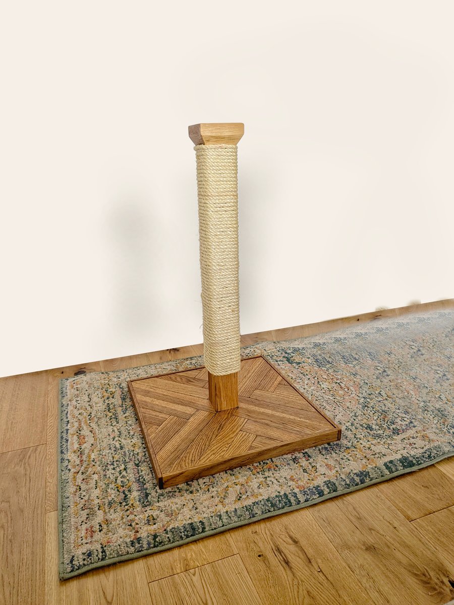 Sisal scratcher cat scratcher,  Oak wooden cat scratching post, cat toy, modern 