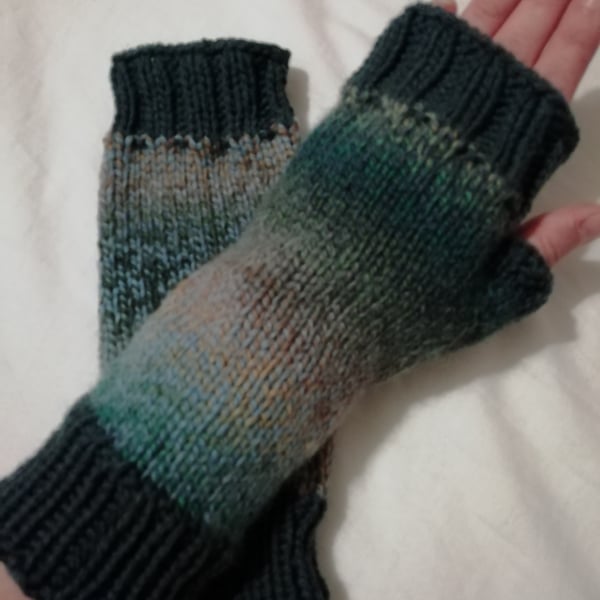 Hand knitted chunky fingerless gloves