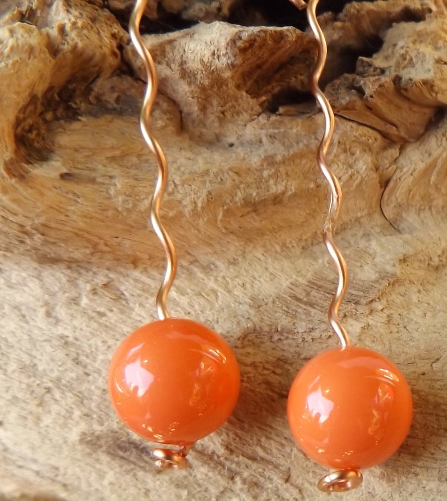 Coral colour shell pearl copper earrings