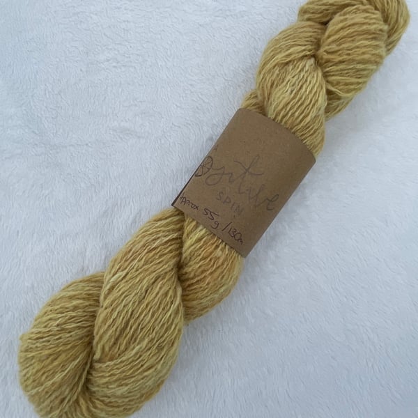 Hand-spun naturally dyed wool, Sport