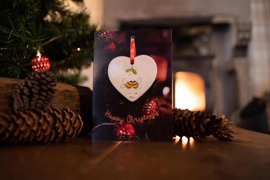 Beatrice and the Mistletoe Kiss - Bauble Card