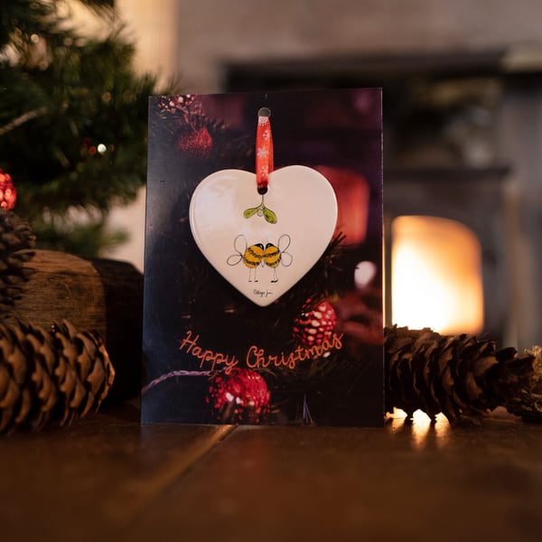 Beatrice and the Mistletoe Kiss - Bauble Card